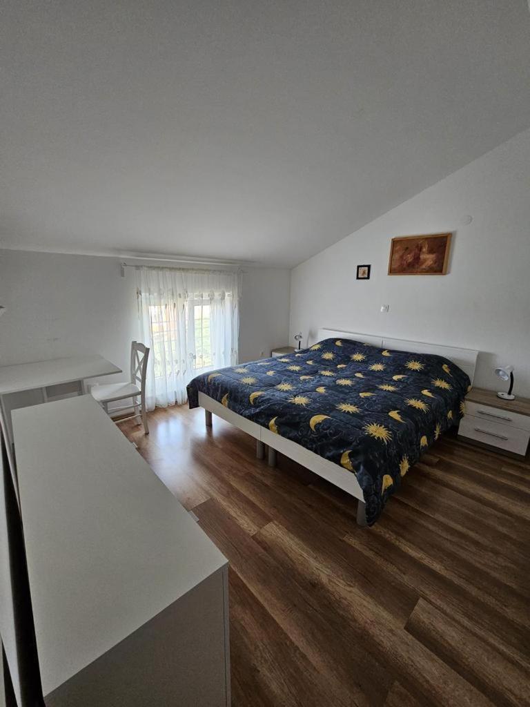 Apartment Thea Пула Экстерьер фото