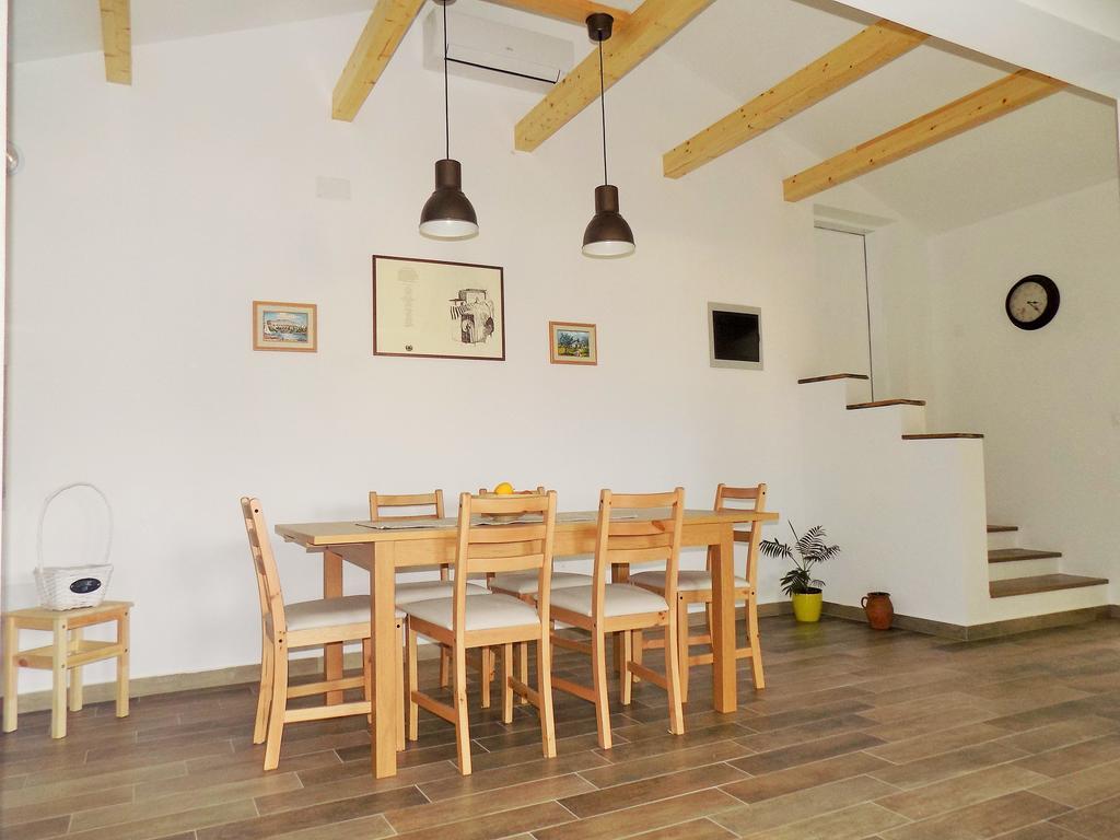 Apartment Thea Пула Экстерьер фото