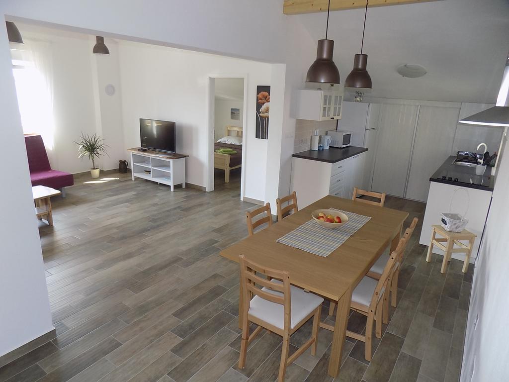 Apartment Thea Пула Экстерьер фото